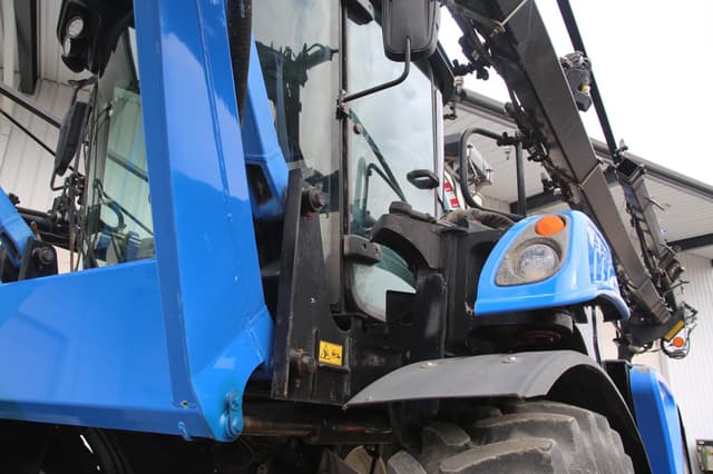 Image of New Holland SP310F equipment image 2