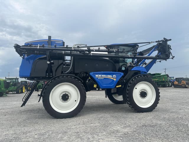 Image of New Holland SP310F equipment image 3