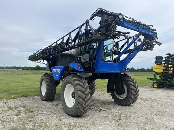 Image of New Holland SP310F equipment image 3