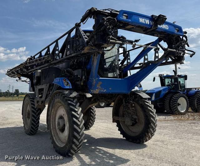 Image of New Holland SP310F equipment image 2