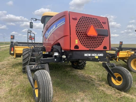 Image of New Holland Speedrower 160 equipment image 2