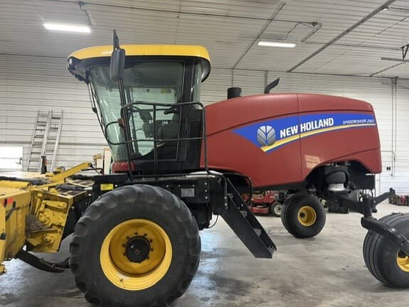 Image of New Holland Speedrower 260 Primary image