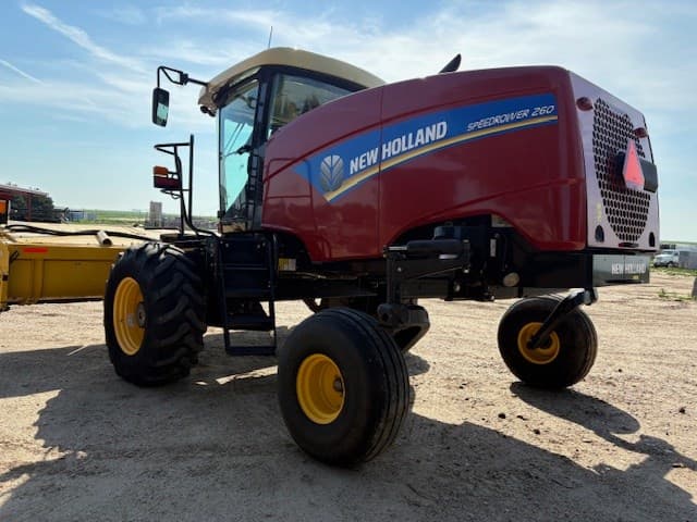 Image of New Holland Speedrower 260 Image 1