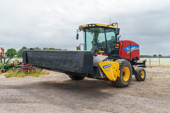 2020 New Holland Speedrower 260 Equipment Image0