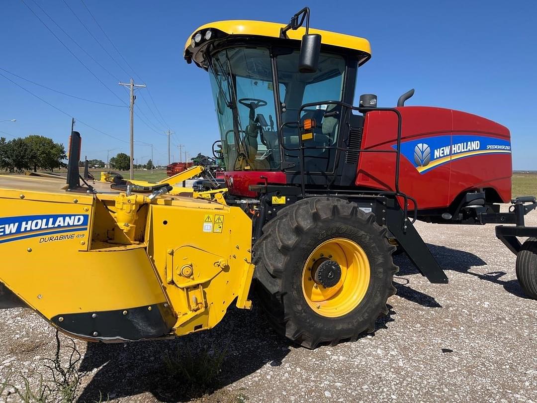 Image of New Holland Speedrower 260 Primary image