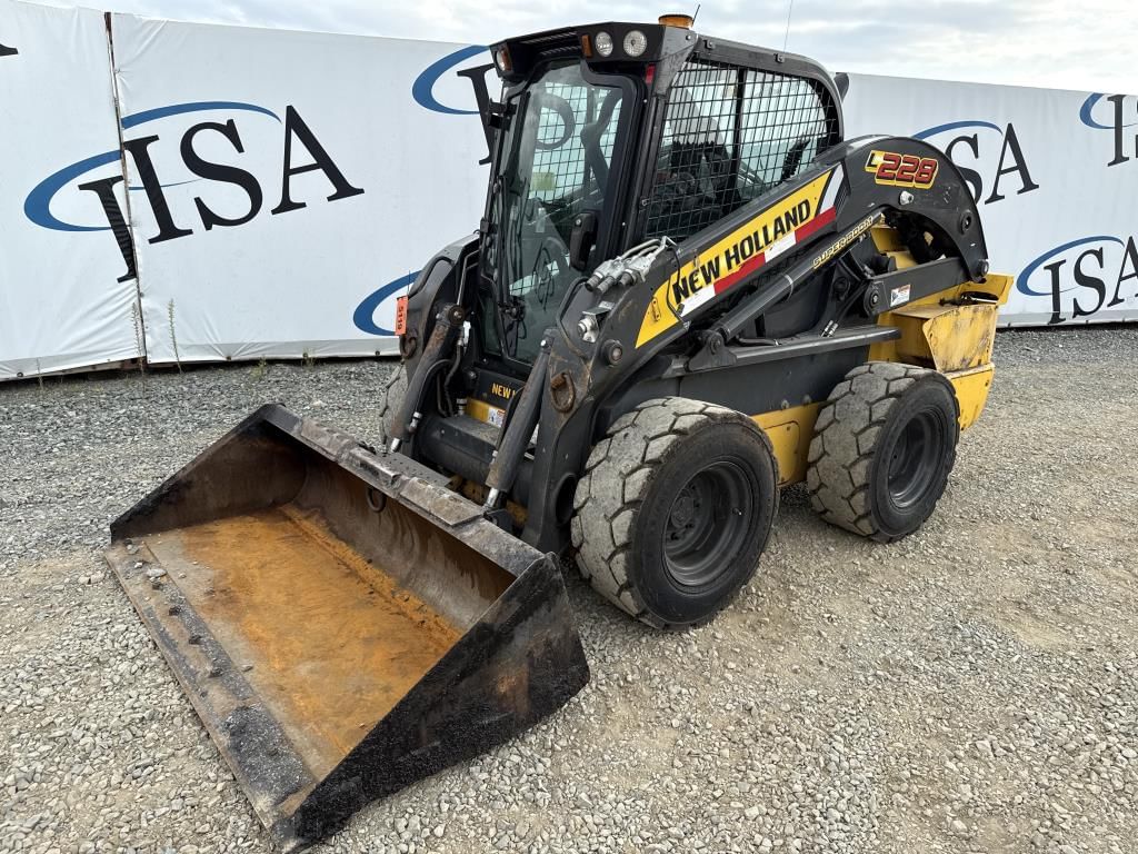 2020 New Holland L228 Equipment Image0