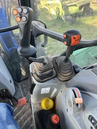 Image of New Holland T5.110 equipment image 3