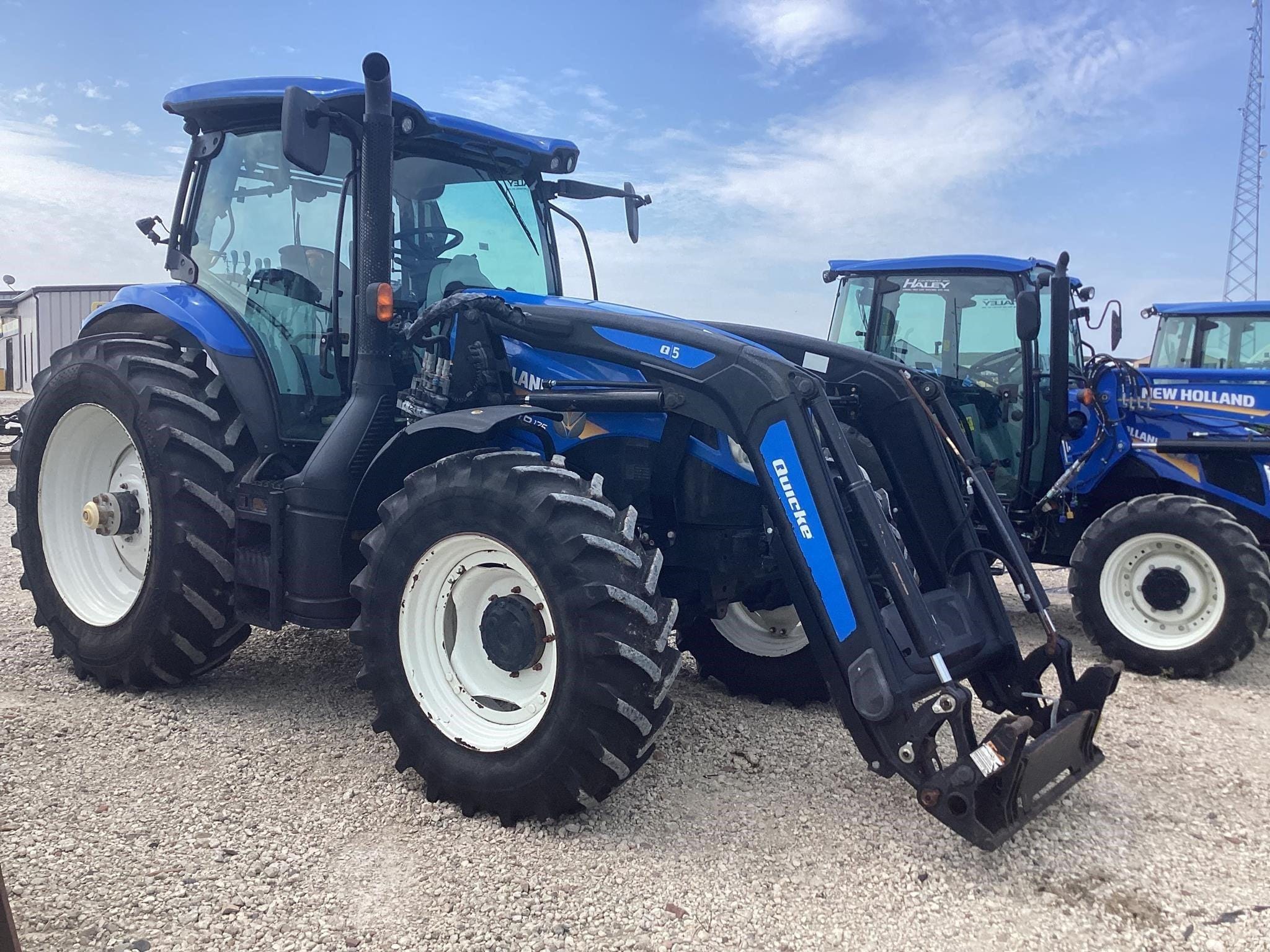 2020 New Holland T6.175 Equipment Image0