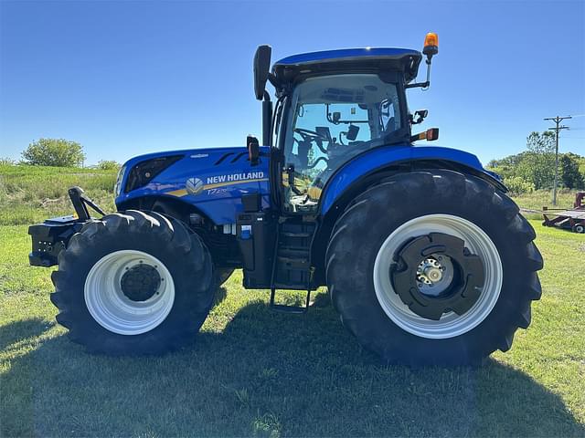 Image of New Holland T7.270 equipment image 1