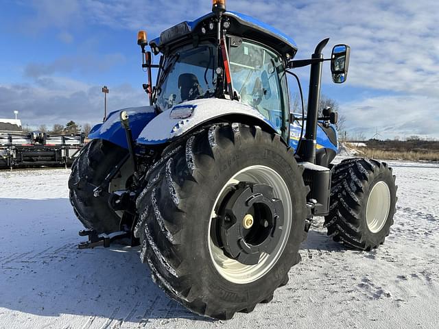 Image of New Holland T7.270 equipment image 4