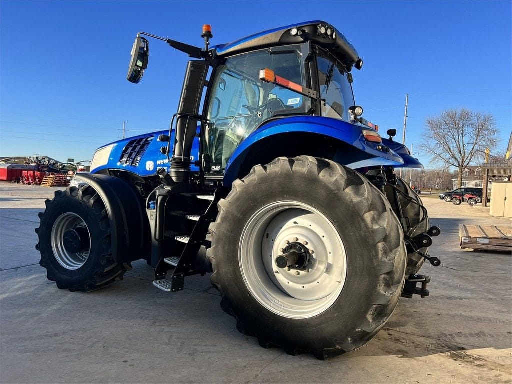 2020 New Holland T8.380 Equipment Image0