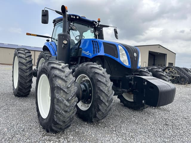 Image of New Holland T8.410 equipment image 1