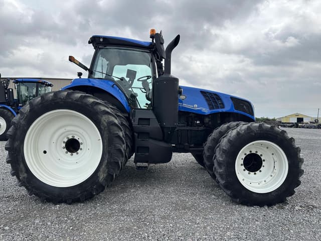 Image of New Holland T8.410 equipment image 3