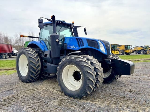 Image of New Holland T8.410 equipment image 1