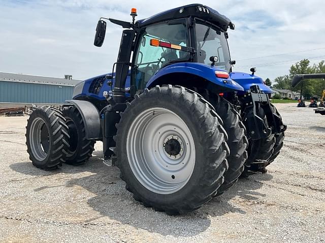 Image of New Holland T8.410 equipment image 1