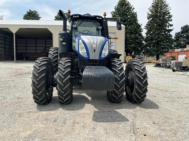 Image of New Holland T8.410 equipment image 2