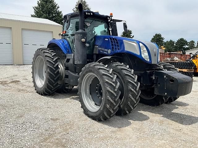 Image of New Holland T8.410 equipment image 3