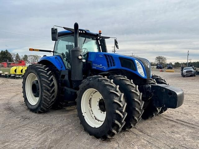 Image of New Holland T8.435 equipment image 2