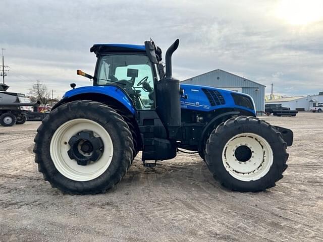 Image of New Holland T8.435 equipment image 3