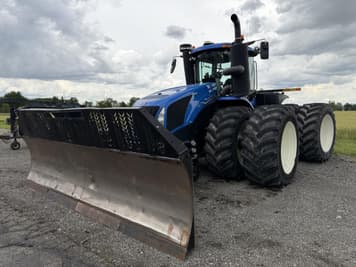 Main image New Holland T9.530