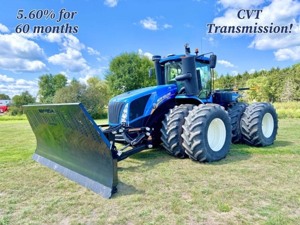 2020 New Holland T9.565 Equipment Image0