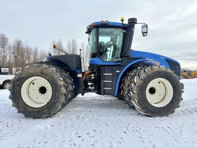 Image of New Holland T9.565 equipment image 2