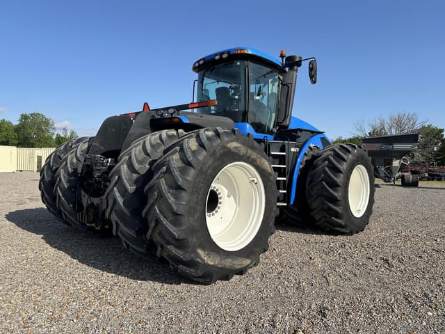 Image of New Holland T9.645 equipment image 4