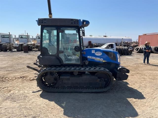 Image of New Holland TK4.100M equipment image 3