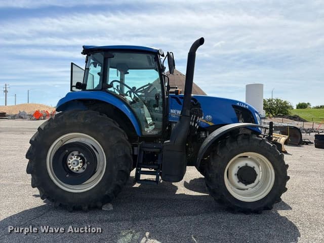 Image of New Holland TS6.110 equipment image 3