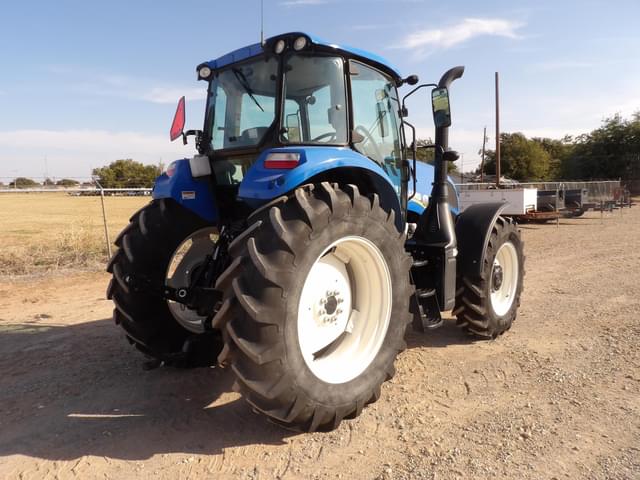 Image of New Holland TS6.140 equipment image 4