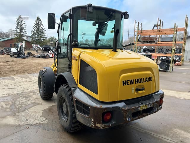 Image of New Holland W50C equipment image 4