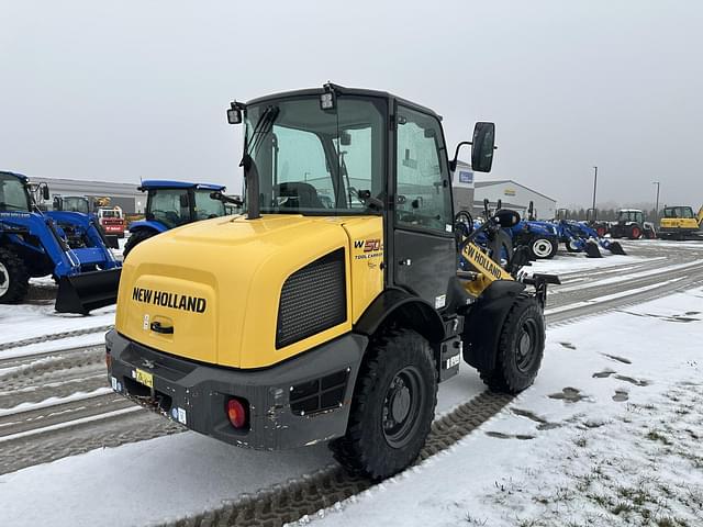 Image of New Holland W50C equipment image 3