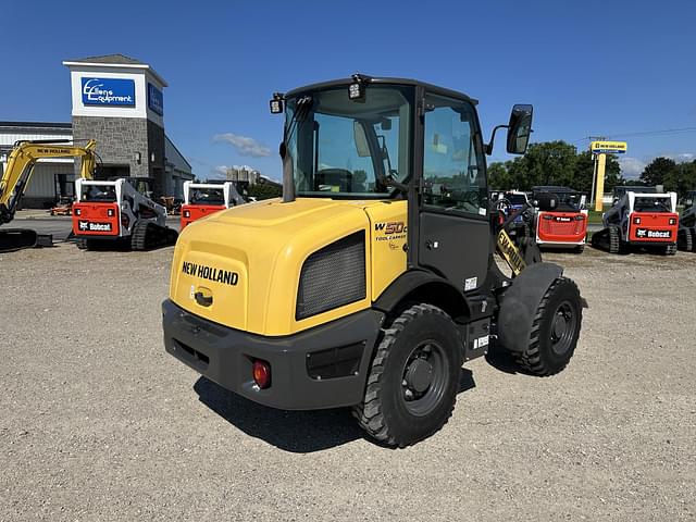 Image of New Holland W50C equipment image 4