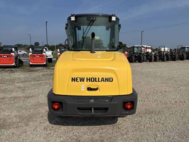 Image of New Holland W50C equipment image 4