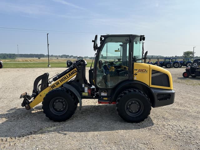 Image of New Holland W50C equipment image 2