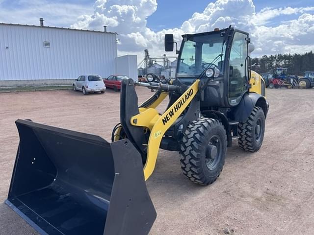Image of New Holland W80C equipment image 1