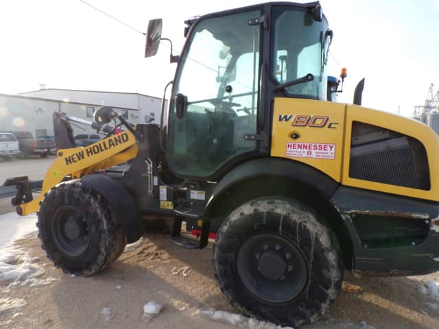 Image of New Holland W80C equipment image 3