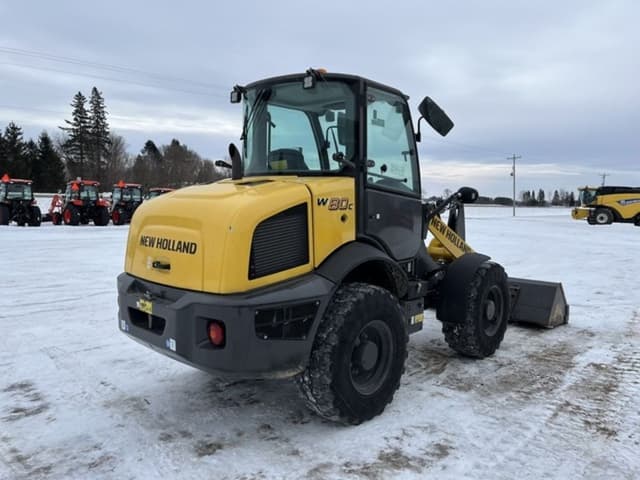 Image of New Holland W80C equipment image 4