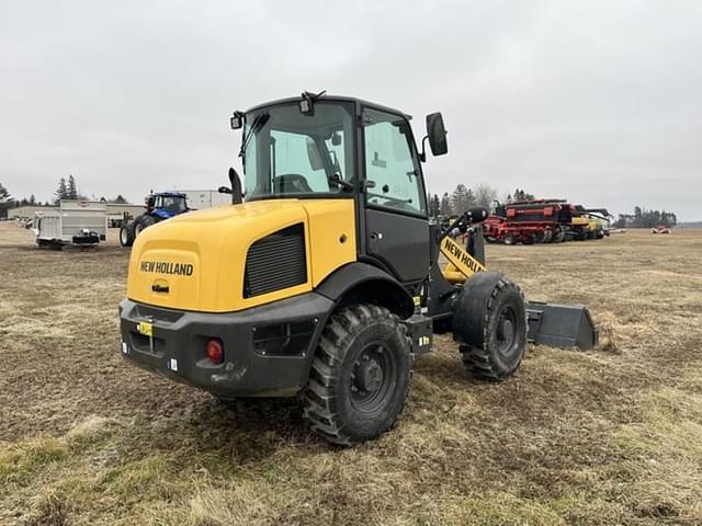 Image of New Holland W80C equipment image 3