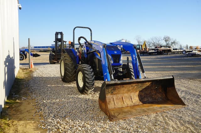 Image of New Holland Workmaster 105 equipment image 3