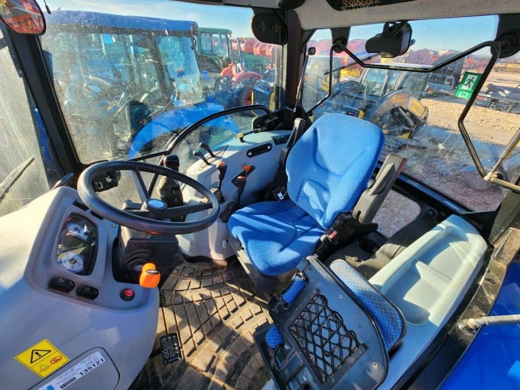 Image of New Holland Workmaster 120 Primary image