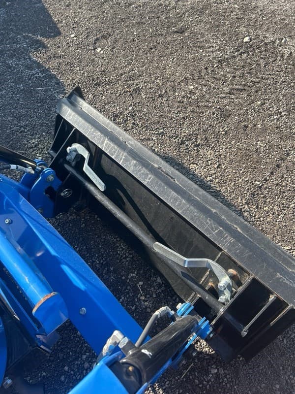 Image of New Holland Workmaster 25S equipment image 3