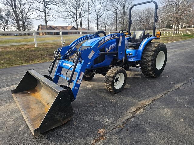 Image of New Holland Workmaster 35 equipment image 4