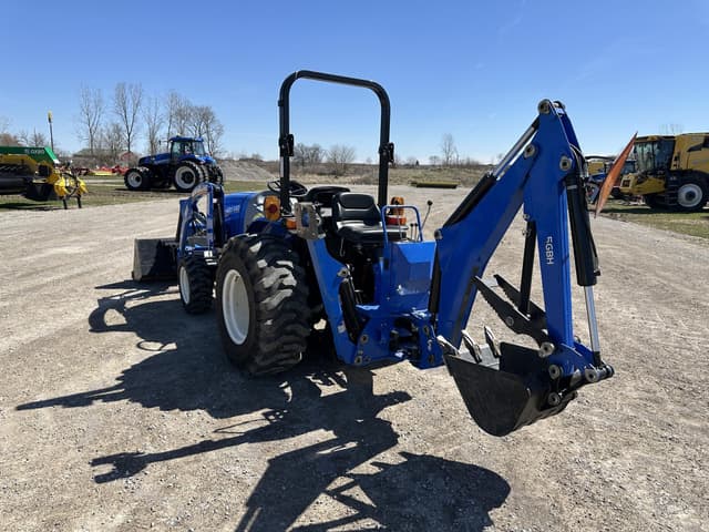 Image of New Holland Workmaster 40 equipment image 2