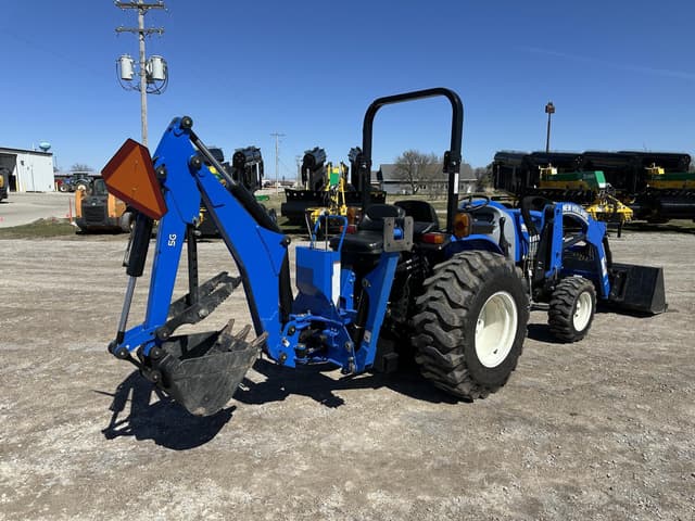 Image of New Holland Workmaster 40 equipment image 4