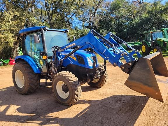 Image of New Holland Workmaster 55 equipment image 4