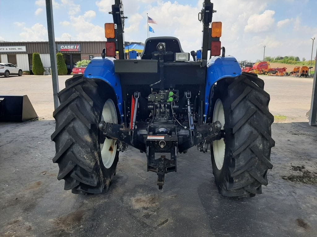 Main image New Holland Workmaster 60