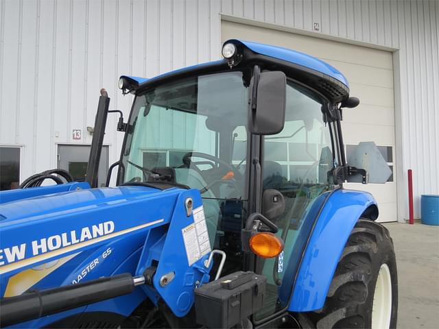 Image of New Holland Workmaster 65 equipment image 2