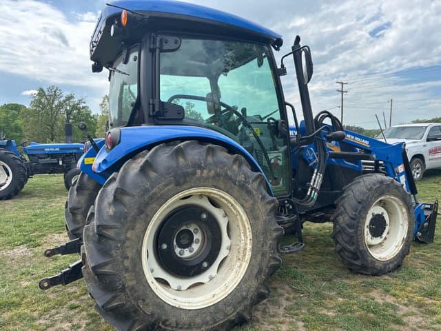 Image of New Holland Workmaster 75 equipment image 2