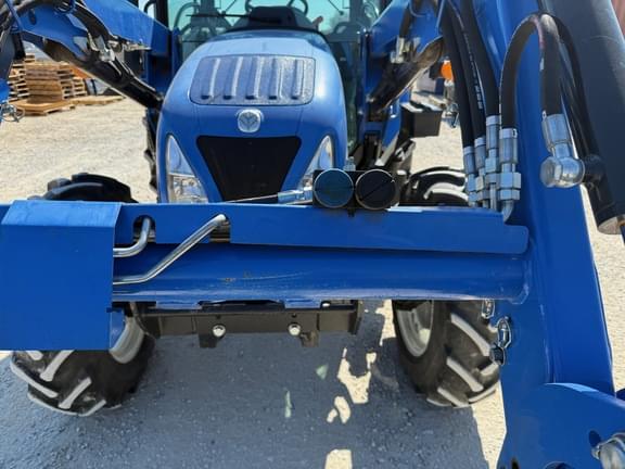 Image of New Holland Workmaster 75 equipment image 4